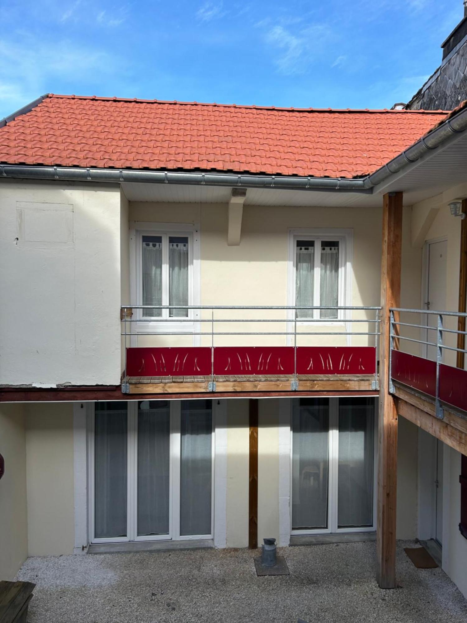 Le Patio : Appartement Chic 3 Chambres Au Coeur De Pau Eksteriør bilde